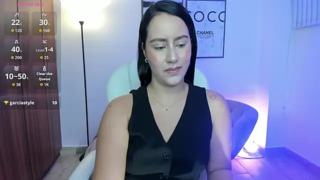 Natasha Kiim  online show from 26, 2, 2026