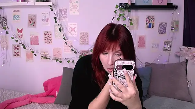 Snapshot of Mary_Lanee chatting on 3, 10, 2025 Mary Lanee online show from 3, 10, 2025