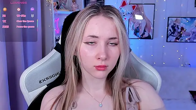 Snapshot of LiraKink chatting on 19, 1, 2026 LiraKink online show from 19, 1, 2026