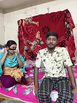 Snapshot of Love_Queen11 chatting on 15, 1, 2026 Love Queen11 online show from 15, 1, 2026