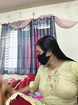 Snapshot of Love_Queen11 chatting on 11, 2, 2026 Love Queen11 online show from 11, 2, 2026