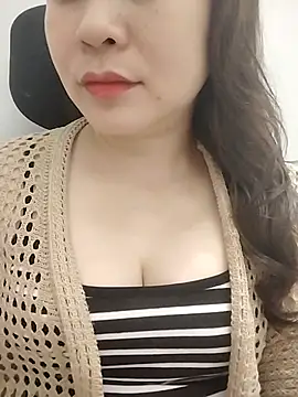 Girl Shy2000 online show from 29, 3, 2026