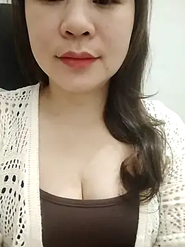 Girl Shy2000 online show from 30, 3, 2026