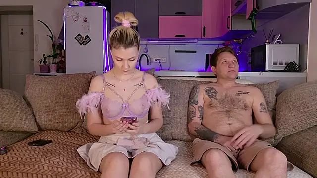 Crystal Neko online show from 24, 3, 2026