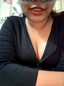 Kate143Kevin online show from 28, 9, 2025