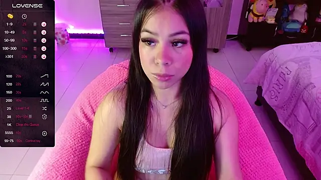 Snapshot of Isaabellaa_24 chatting on 27, 10, 2025 Isaabellaa 24 online show from 27, 10, 2025