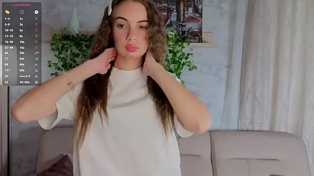 TashaCajune online show from 9, 10, 2025