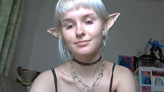 Paradoxy  online show from 16, 12, 2025