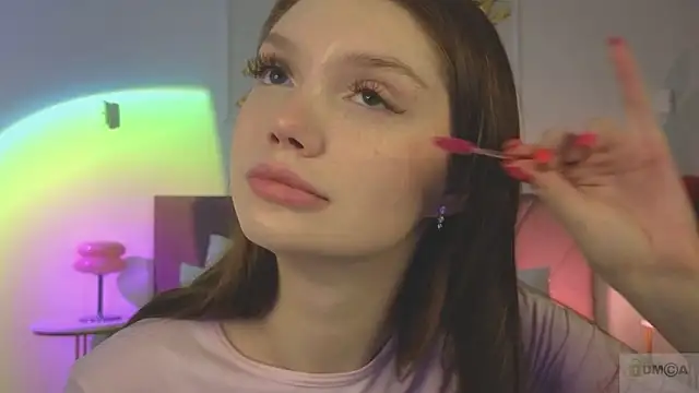 Nicole Broown  online show from 18, 2, 2026