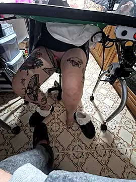 Snapshot of candymaxxx chatting on 20, 11, 2025 candymaxxx online show from 20, 11, 2025