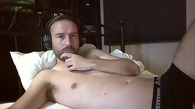 Naughty Scandinavian100 online show from 30, 9, 2025