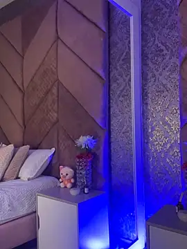 ChloeRosses online show from 10, 2, 2026