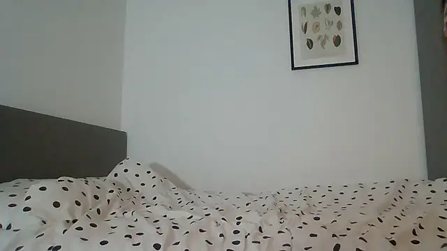 Snapshot of lunaeclipse12 chatting on 13, 1, 2026 lunaeclipse12 online show from 13, 1, 2026