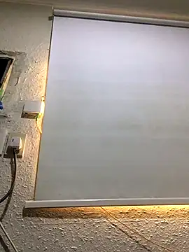 Yassesexy online show from 1, 12, 2025