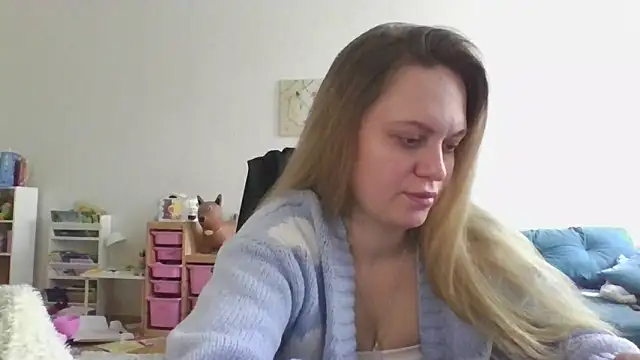 Snapshot of Cynoraye chatting on 24, 2, 2026 Cynoraye online show from 24, 2, 2026