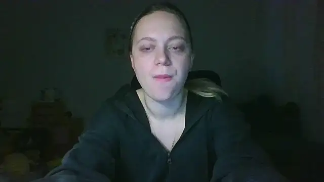 Snapshot of Cynoraye chatting on 25, 2, 2026 Cynoraye online show from 25, 2, 2026