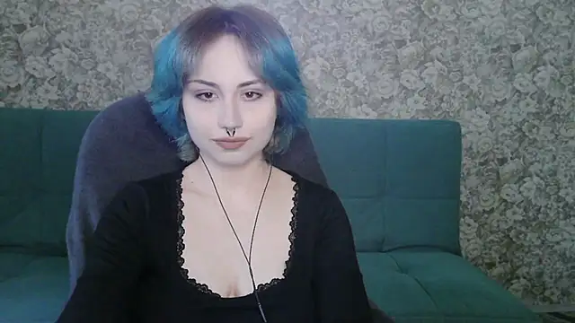 LeisaHopperstad online show from 8, 4, 2026