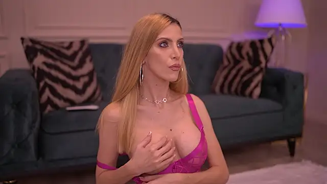 EllaBlake online show from 4, 3, 2026