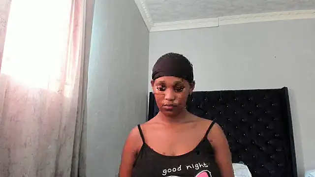 Snapshot of ConnieSmall24 chatting on 12, 7, 2026 ConnieSmall24 online show from 12, 7, 2026