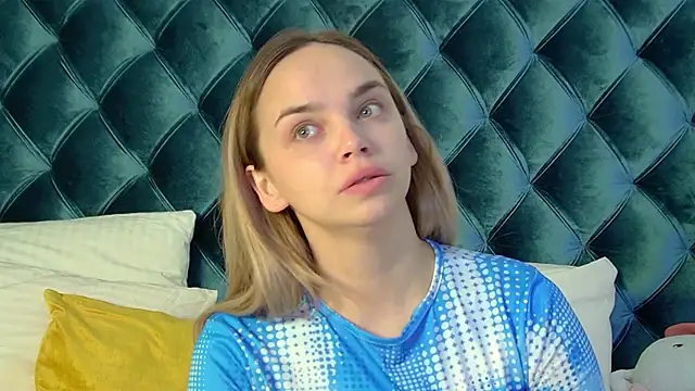 AnitaVenture online show from 1, 10, 2025