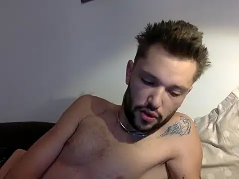 babykriss online show from 7, 10, 2025