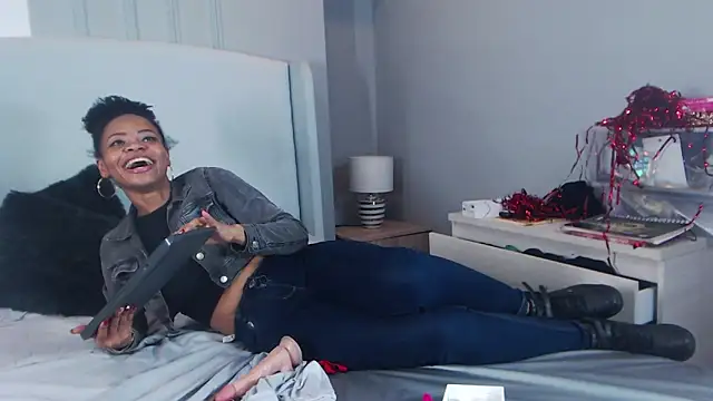 ChantalGarner online show from 21, 2, 2026