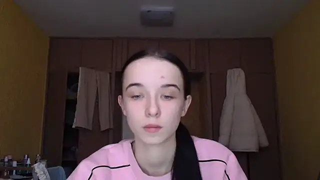 Emilia Light online show from 12, 1, 2026