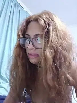 Snapshot of Sexyyeyes244 chatting on 4, 5, 2026 Sexyyeyes244 online show from 4, 5, 2026