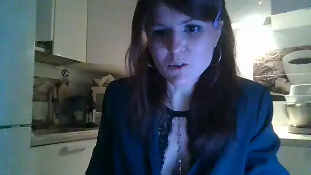 Snapshot of Arivonne chatting on 6, 3, 2026 Arivonne online show from 6, 3, 2026