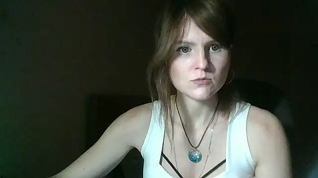 Snapshot of Arivonne chatting on 28, 3, 2026 Arivonne online show from 28, 3, 2026