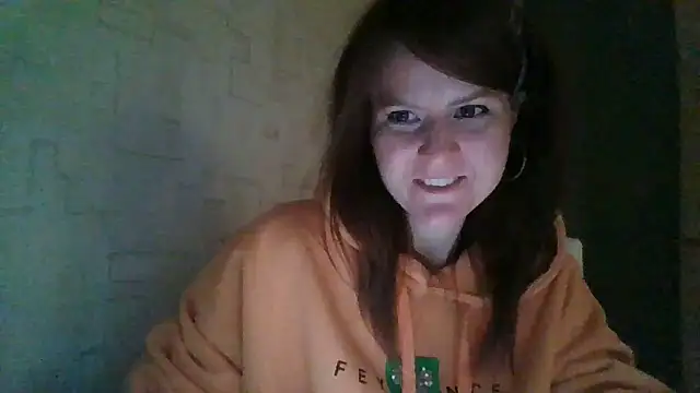 Snapshot of Arivonne chatting on 4, 4, 2026 Arivonne online show from 4, 4, 2026