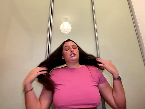 Snapshot of Playfulvixen25 chatting on 1, 10, 2025 Playfulvixen25 online show from 1, 10, 2025