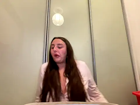 Snapshot of Playfulvixen25 chatting on 6, 10, 2025 Playfulvixen25 online show from 6, 10, 2025