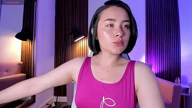 Snapshot of MAGIC_VERA chatting on 5, 6, 2026 MAGIC VERA online show from 5, 6, 2026