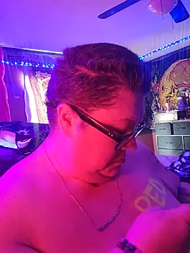 Snapshot of violentviolet68 chatting on 31, 5, 2026 violentviolet68 online show from 31, 5, 2026