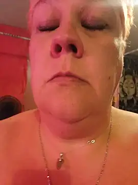 Snapshot of violentviolet68 chatting on 26, 6, 2026 violentviolet68 online show from 26, 6, 2026