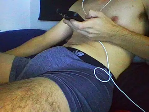 Snapshot of AlbertoRuiz086 chatting on 16, 10, 2025 AlbertoRuiz086 online show from 16, 10, 2025