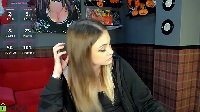 KarinaBroks online show from 30, 10, 2025