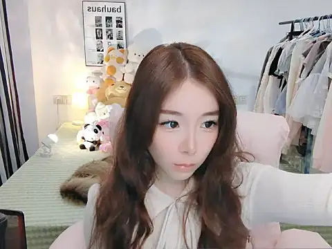 Snapshot of Gardenia-222 chatting on 15, 10, 2025 Gardenia-222 online show from 15, 10, 2025