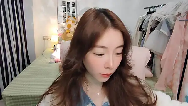 Snapshot of Gardenia-222 chatting on 7, 11, 2025 Gardenia-222 online show from 7, 11, 2025