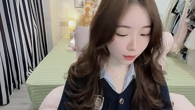 Snapshot of Gardenia-222 chatting on 24, 11, 2025 Gardenia-222 online show from 24, 11, 2025