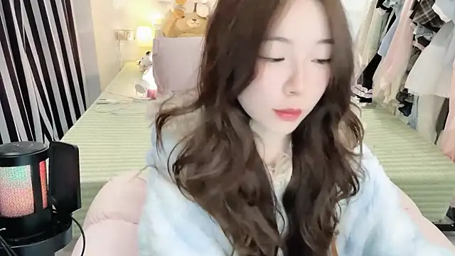 Snapshot of Gardenia-222 chatting on 17, 12, 2025 Gardenia-222 online show from 17, 12, 2025