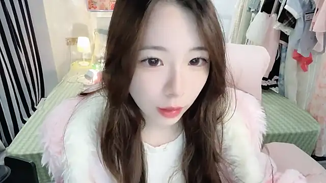 Snapshot of Gardenia-222 chatting on 25, 2, 2026 Gardenia-222 online show from 25, 2, 2026