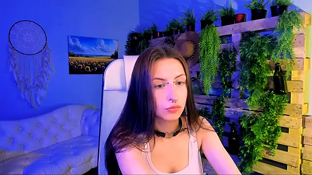 Snapshot of AliceLice_ chatting on 10, 10, 2025 AliceLice online show from 10, 10, 2025
