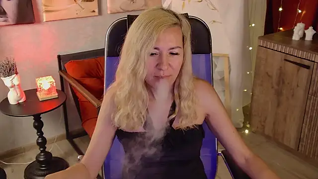 DonnaSmitth online show from 8, 7, 2026