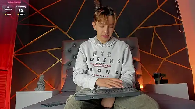 Lian Miller1  online show from 20, 2, 2026