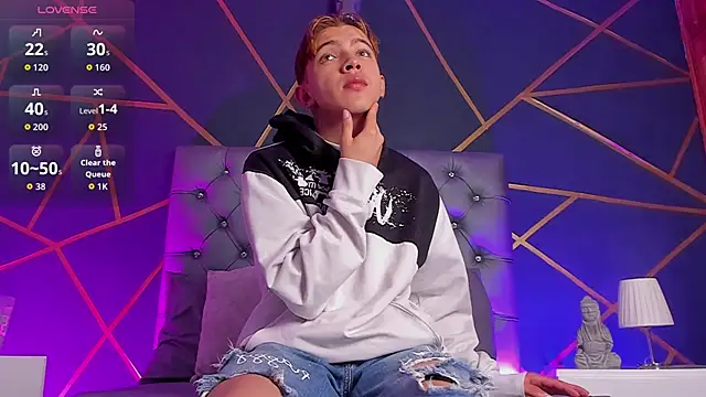 Lian Miller1  online show from 28, 3, 2026