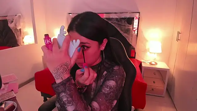 Snapshot of SusanVilla chatting on 23, 10, 2025 SusanVilla online show from 23, 10, 2025