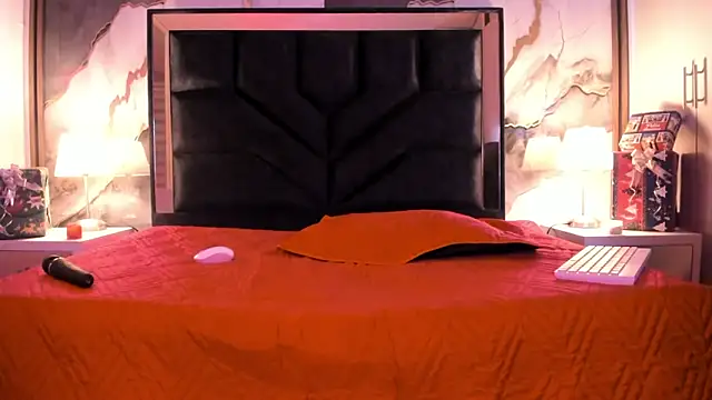 Snapshot of SusanVilla chatting on 21, 12, 2025 SusanVilla online show from 21, 12, 2025