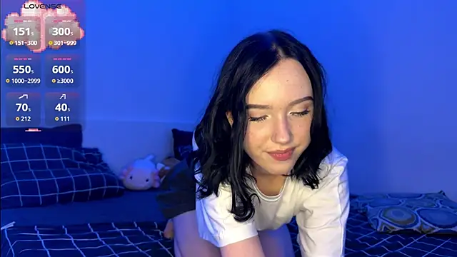 Snapshot of KayaNorth chatting on 14, 11, 2025 KayaNorth online show from 14, 11, 2025